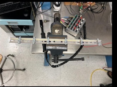 End-clamp torque testing fixture